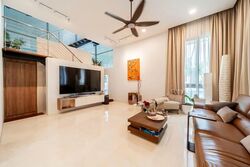 Chiltern Drive (D13), Terrace #577837521